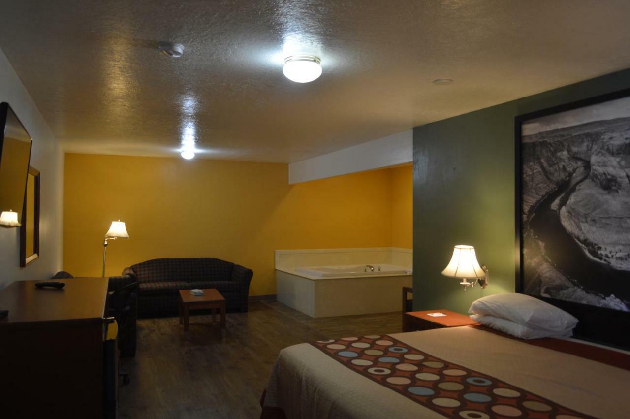 Super 8 By Wyndham Ut Motel St. George
